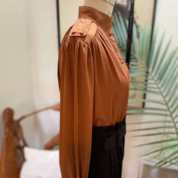 ***VINTAGE “Como/Diffusion” Blouse*** - Picture 4 of 9